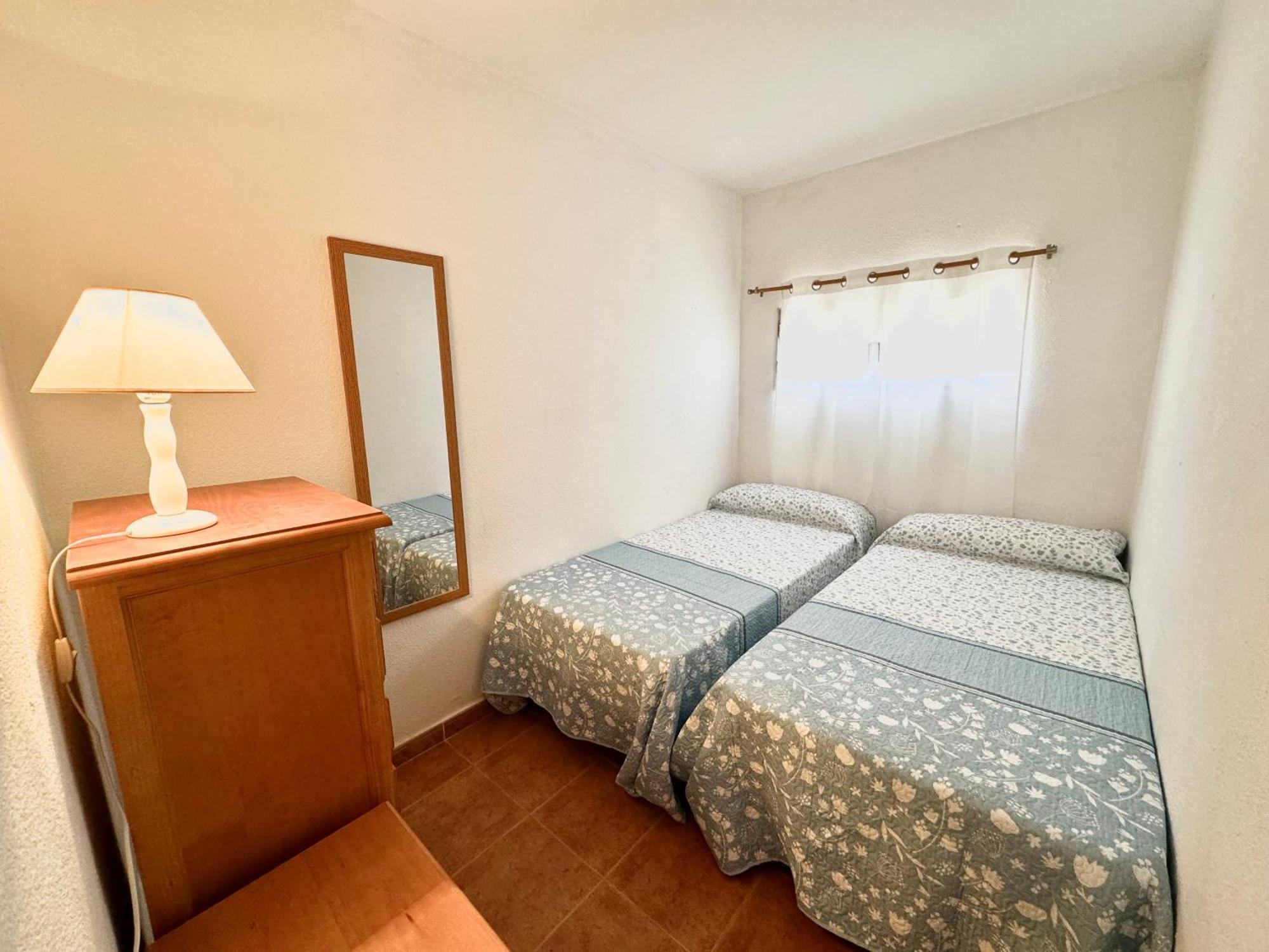 Frente A La Playa Con Vistas Y Garaje, Nucleo Cristal Apartment *